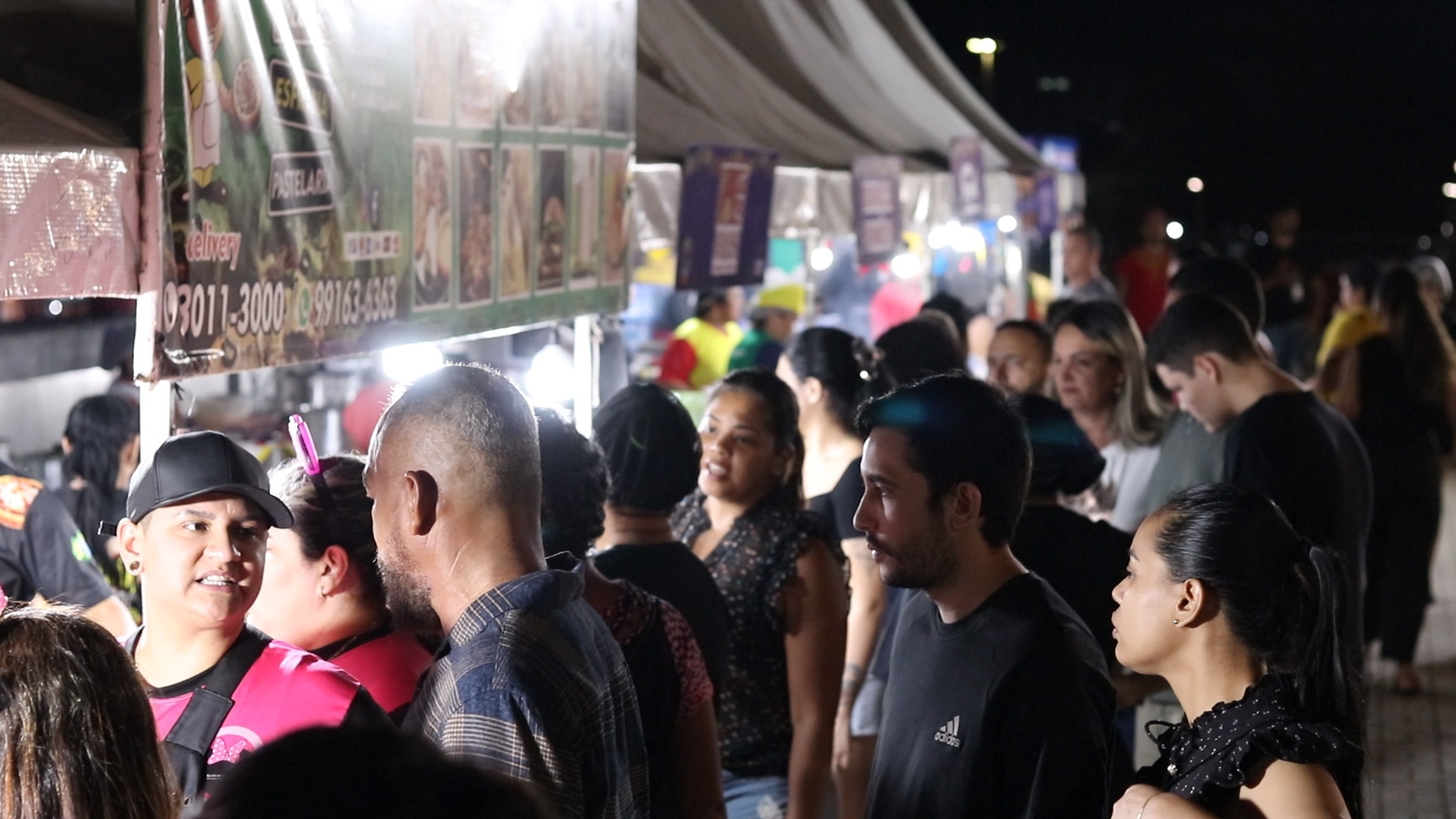 “Feira Me Encanta Manaus” celebrará o Natal com arte, empreendedorismo e magia no Parque Dez