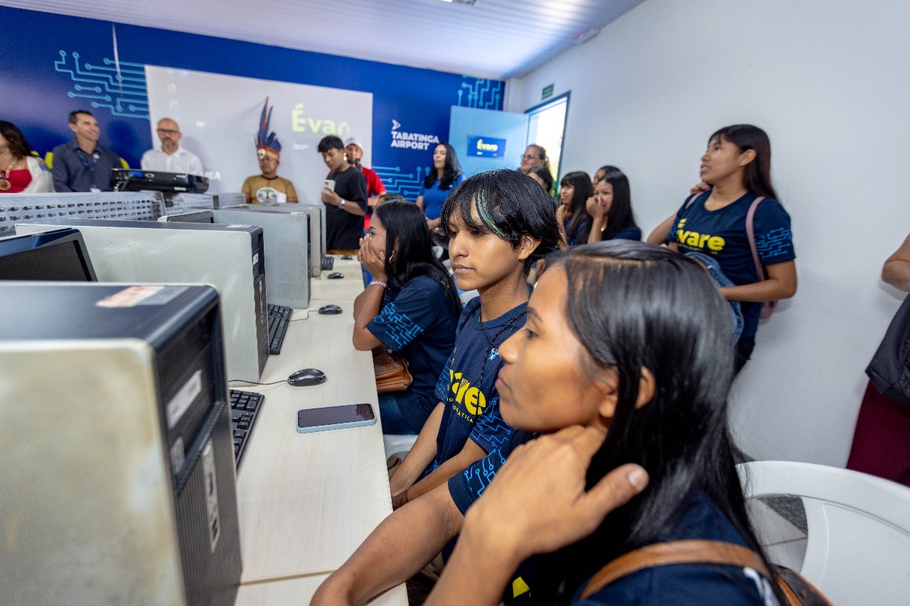 Concessionária dos Aeroportos da Amazônia vence Prêmio Jatobá por projeto de inclusão digital para indígenas em Tabatinga